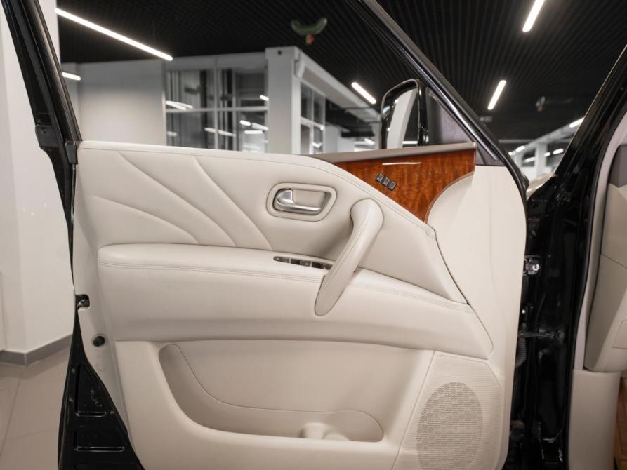 Infiniti QX80 I Рестайлинг Москва  - изображение 21