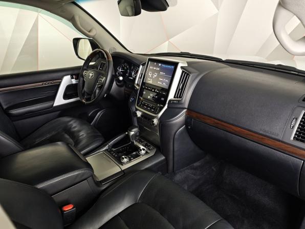 Toyota Land Cruiser 200 Series Рестайлинг 2 с пробегом 2015 года, цена 4 550 000 рублей, 279129 км, внедорожник, Автокод Объявления