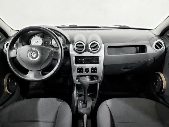 Renault Logan I Рестайлинг с пробегом 2010 года, цена 550 000 рублей, 255318 км, седан, Автокод Объявления