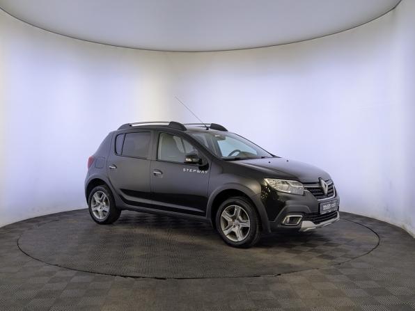 Renault Sandero II Рестайлинг с пробегом 2019 года, цена 1 100 000 рублей, 143318 км, хэтчбек, Автокод Объявления