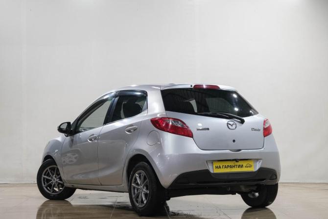 Mazda Demio III (DE) с пробегом 2008 года, цена 499 000 рублей, 261920 км, хэтчбек, Автокод Объявления