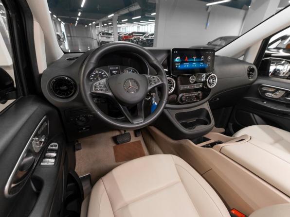 Mercedes-Benz Vito III (W447) с пробегом 2023 года, цена 6 900 000 рублей, 35544 км, минивэн, Автокод Объявления