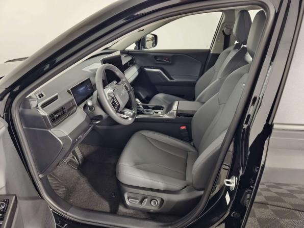 Toyota RAV4 VI (XA60) с пробегом 2026 года, цена 4 990 000 рублей, 42 км, внедорожник, Автокод Объявления