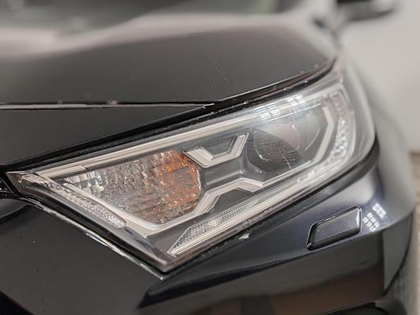 Toyota RAV4 V (XA50) с пробегом 2021 года, цена 2 850 000 рублей, 150725 км, внедорожник, Автокод Объявления