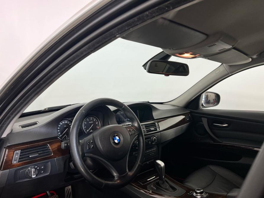 BMW 3 серии V (E90/E91/E92/E93) Рестайлинг Архангельск  - изображение 12