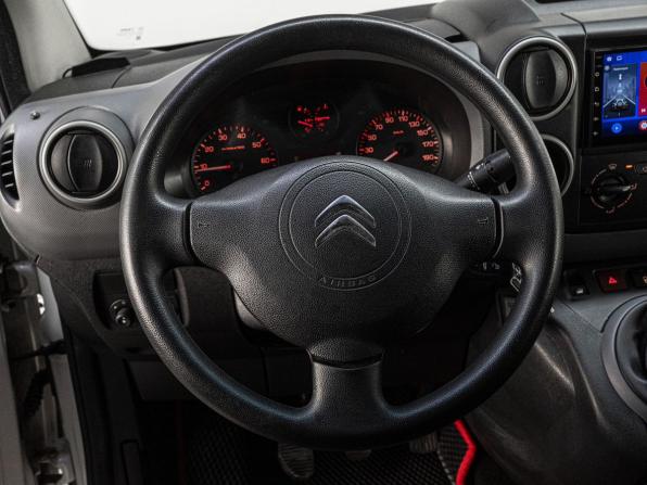 Citroen Berlingo II Рестайлинг 2 с пробегом 2017 года, цена 1 250 000 рублей, 130061 км, фургон, Автокод Объявления