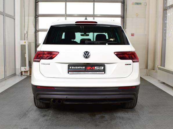 Volkswagen Tiguan II с пробегом 2018 года, цена 2 175 995 рублей, 190597 км, внедорожник, Автокод Объявления