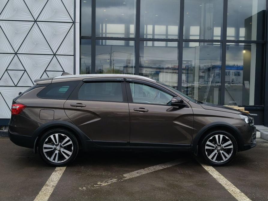 Lada (ВАЗ) Vesta I Москва  - изображение 4