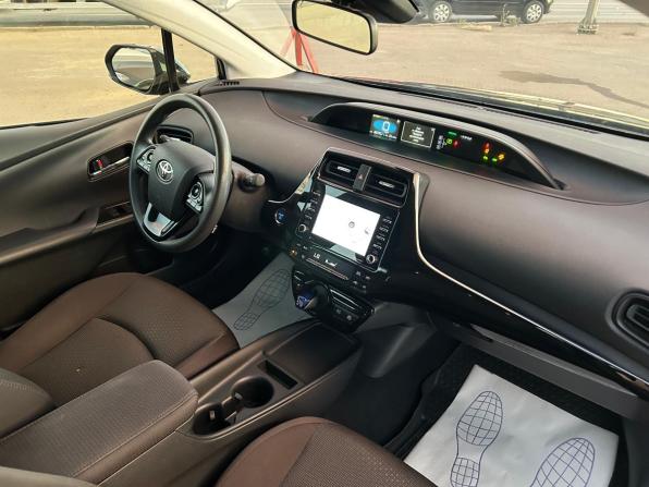 Toyota Prius IV Рестайлинг (XW50) с пробегом 2021 года, цена 2 550 000 рублей, 80774 км, лифтбек, Автокод Объявления