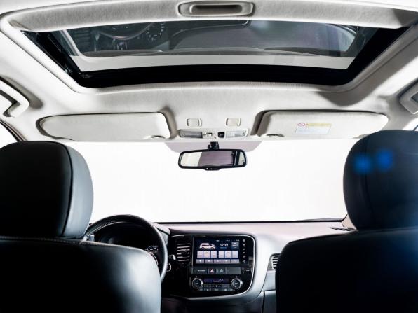 Mitsubishi Outlander III Рестайлинг 3 с пробегом 2020 года, цена 2 400 000 рублей, 53500 км, внедорожник, Автокод Объявления