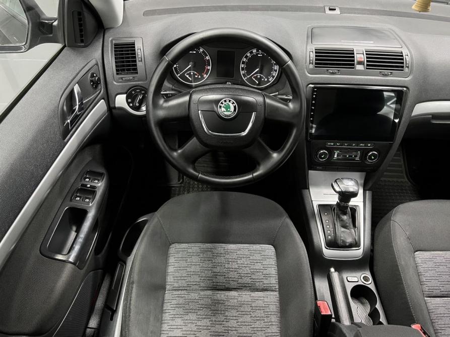 Skoda Octavia II (A5) Рестайлинг Тверь  - изображение 11