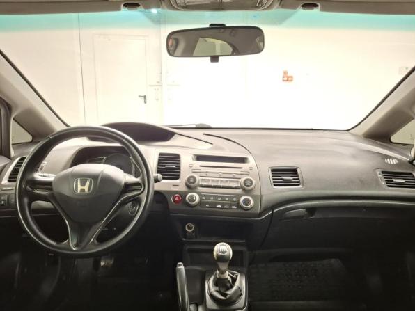 Honda Civic VIII Рестайлинг с пробегом 2011 года, цена 640 000 рублей, 197862 км, седан, Автокод Объявления