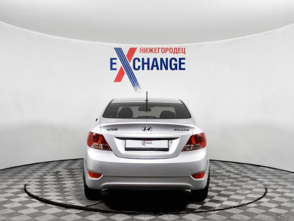 Hyundai Solaris I с пробегом 2012 года, цена 699 000 рублей, 156485 км, седан, Автокод Объявления