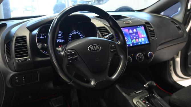 Kia Cerato III с пробегом 2013 года, цена 1 095 000 рублей, 168413 км, седан, Автокод Объявления