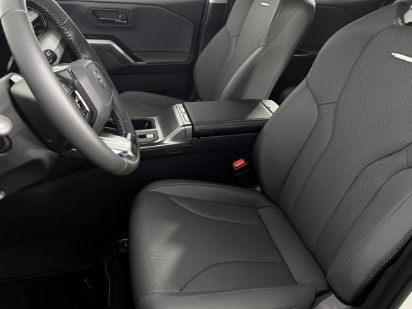 Toyota RAV4 VI (XA60) с пробегом 2026 года, цена 4 610 000 рублей, 21 км, внедорожник, Автокод Объявления