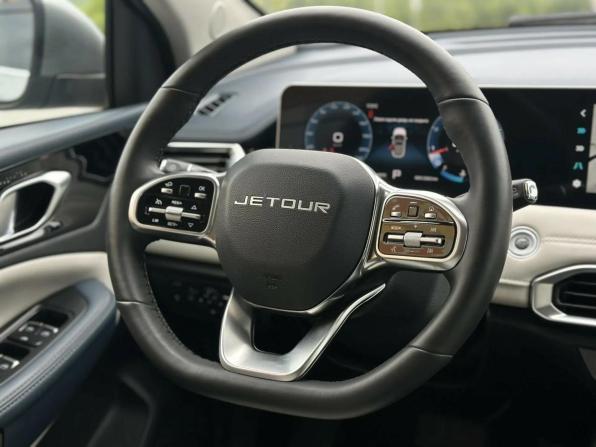 JETOUR X50 с пробегом 2024 года, цена 1 750 000 рублей, 23016 км, внедорожник, Автокод Объявления