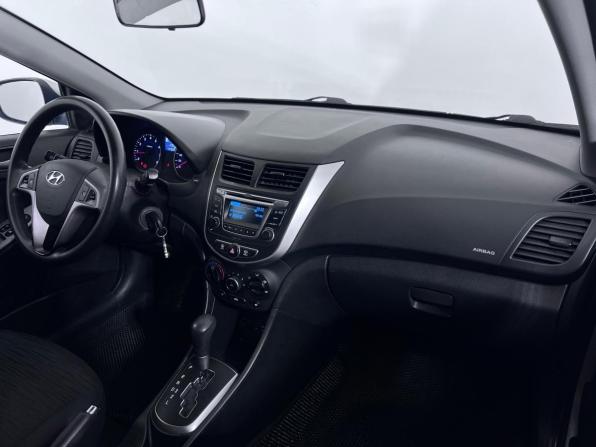 Hyundai Solaris I Рестайлинг с пробегом 2016 года, цена 925 000 рублей, 146000 км, седан, Автокод Объявления