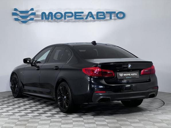 BMW 5 серии VII (G30/G31/G38) с пробегом 2018 года, цена 2 700 000 рублей, 174000 км, седан, Автокод Объявления