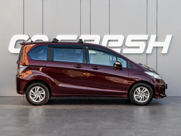 Honda Freed I Рестайлинг с пробегом 2014 года, цена 1 195 000 рублей, 154582 км, компактвэн, Автокод Объявления