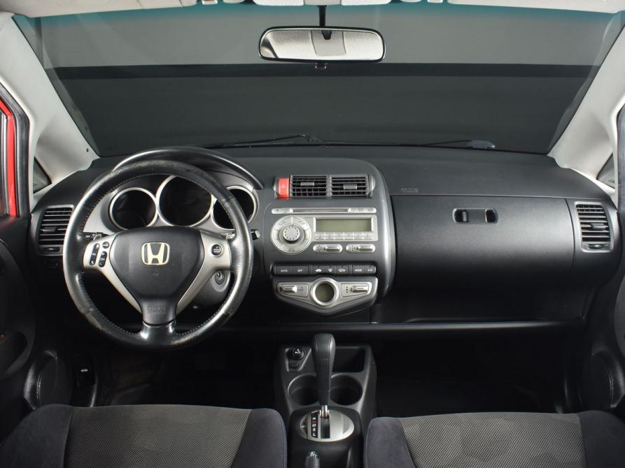 Honda Jazz I Рестайлинг Кемерово  - изображение 7