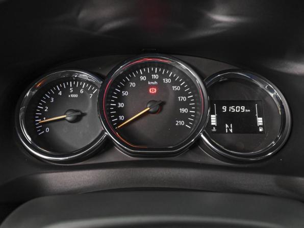 Renault Logan II Рестайлинг с пробегом 2021 года, цена 980 000 рублей, 91509 км, седан, Автокод Объявления