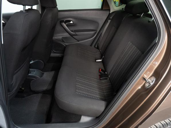 Volkswagen Polo V Рестайлинг с пробегом 2016 года, цена 1 070 000 рублей, 163937 км, седан, Автокод Объявления