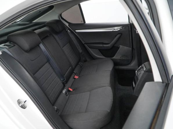 Skoda Octavia III (A7) с пробегом 2014 года, цена 744 044 рубля, 370347 км, лифтбек, Автокод Объявления