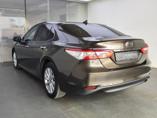 Toyota Camry VIII (XV70) с пробегом 2018 года, цена 2 520 000 рублей, 106233 км, седан, Автокод Объявления
