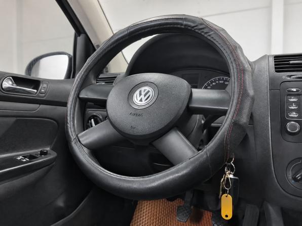 Volkswagen Golf V с пробегом 2004 года, цена 499 000 рублей, 280776 км, хэтчбек, Автокод Объявления