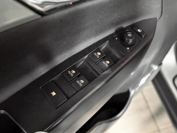 Opel Antara I Рестайлинг с пробегом 2012 года, цена 890 000 рублей, 202496 км, внедорожник, Автокод Объявления