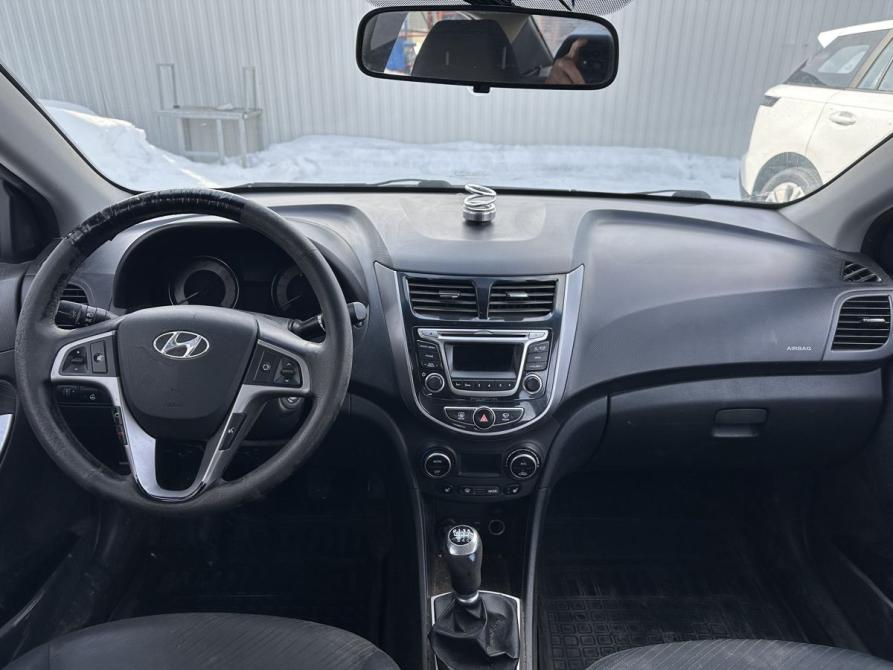 Hyundai Solaris I Рестайлинг Саратов  - изображение 10