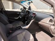 Opel Astra J Казань  - изображение 19
