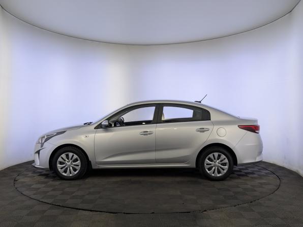 Kia Rio IV Рестайлинг с пробегом 2021 года, цена 1 665 000 рублей, 49961 км, седан, Автокод Объявления