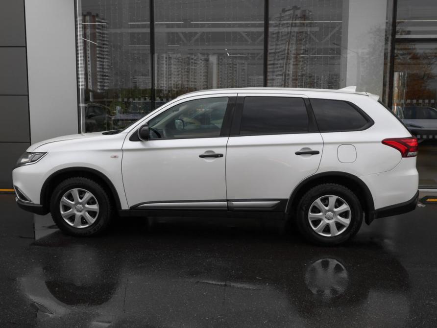 Mitsubishi Outlander III Рестайлинг 2 Москва  - изображение 8