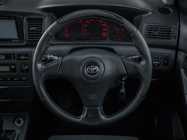 Toyota Allex I с пробегом 2002 года, цена 499 000 рублей, 300000 км, хэтчбек, Автокод Объявления