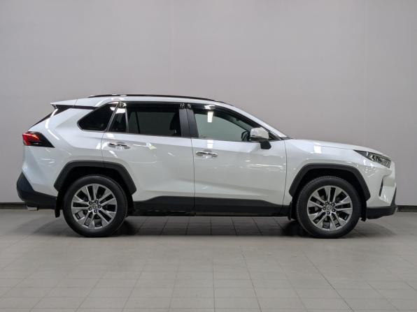 Toyota RAV4 V (XA50) с пробегом 2022 года, цена 3 890 000 рублей, 39291 км, внедорожник, Автокод Объявления