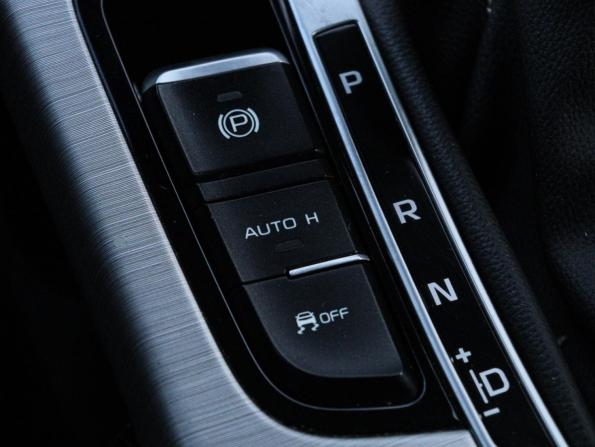 Geely Atlas I с пробегом 2018 года, цена 1 250 000 рублей, 140859 км, внедорожник, Автокод Объявления