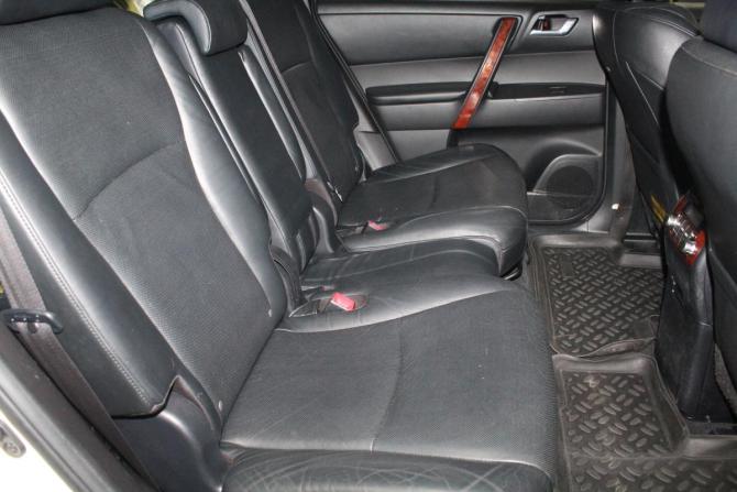 Toyota Highlander II (XU40) Рестайлинг с пробегом 2011 года, цена 2 149 000 рублей, 125218 км, внедорожник, Автокод Объявления