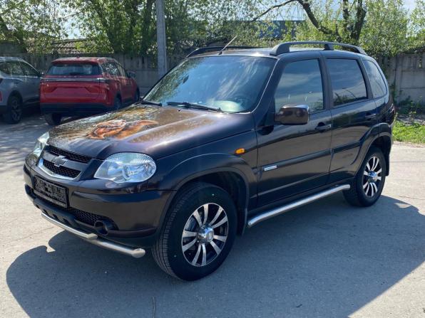 Chevrolet Niva I Рестайлинг с пробегом 2011 года, цена 449 000 рублей, 142684 км, внедорожник, Автокод Объявления