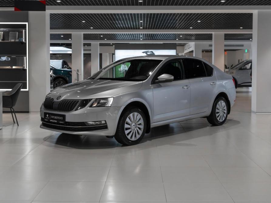 Skoda Octavia III (A7) Москва  - изображение 1
