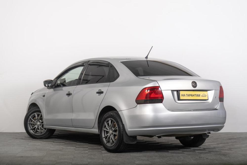 Volkswagen Polo V Томск  - изображение 6