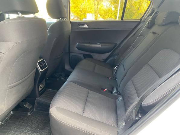 Kia Sportage IV Рестайлинг с пробегом 2019 года, цена 2 079 000 рублей, 139600 км, внедорожник, Автокод Объявления