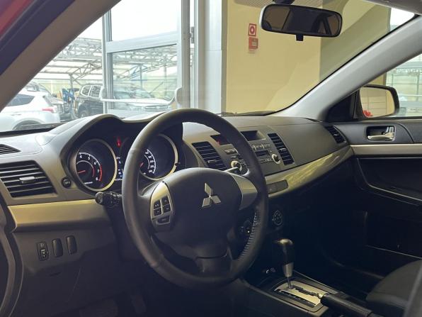 Mitsubishi Lancer X Рестайлинг с пробегом 2011 года, цена 890 000 рублей, 102000 км, седан, Автокод Объявления