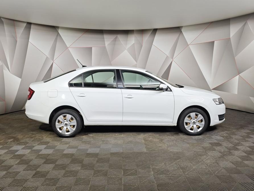 Skoda Rapid I Рестайлинг Москва  - изображение 6