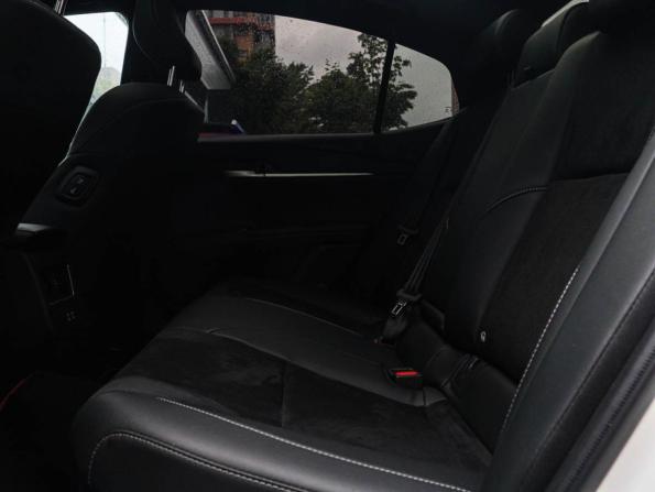 Toyota Camry IX (XV80) China Market с пробегом 2025 года, цена 4 049 000 рублей, 17900 км, седан, Автокод Объявления