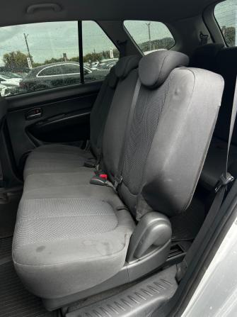 Kia Carens II (UN) с пробегом 2011 года, цена 740 000 рублей, 211660 км, минивэн, Автокод Объявления