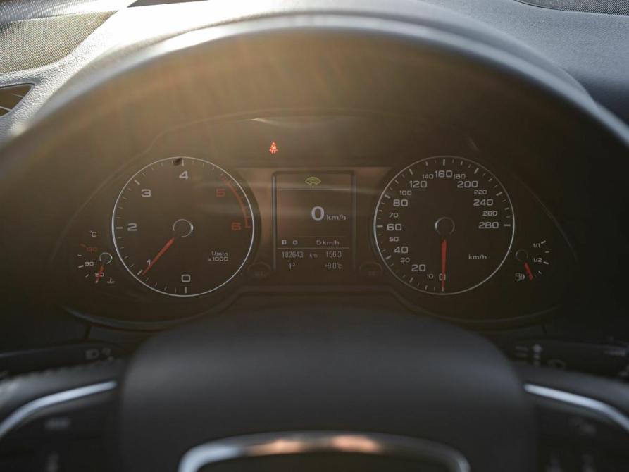 Audi Q5 I (8R) Рестайлинг Санкт-Петербург  - изображение 5