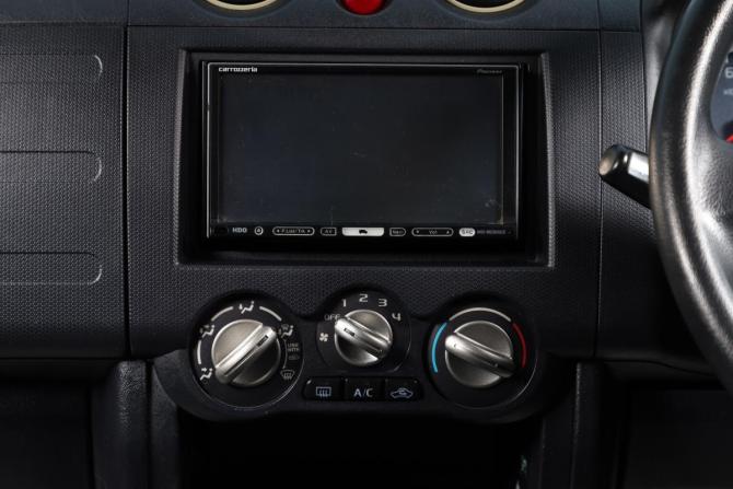 Nissan Kix с пробегом 2010 года, цена 829 000 рублей, 121000 км, внедорожник, Автокод Объявления