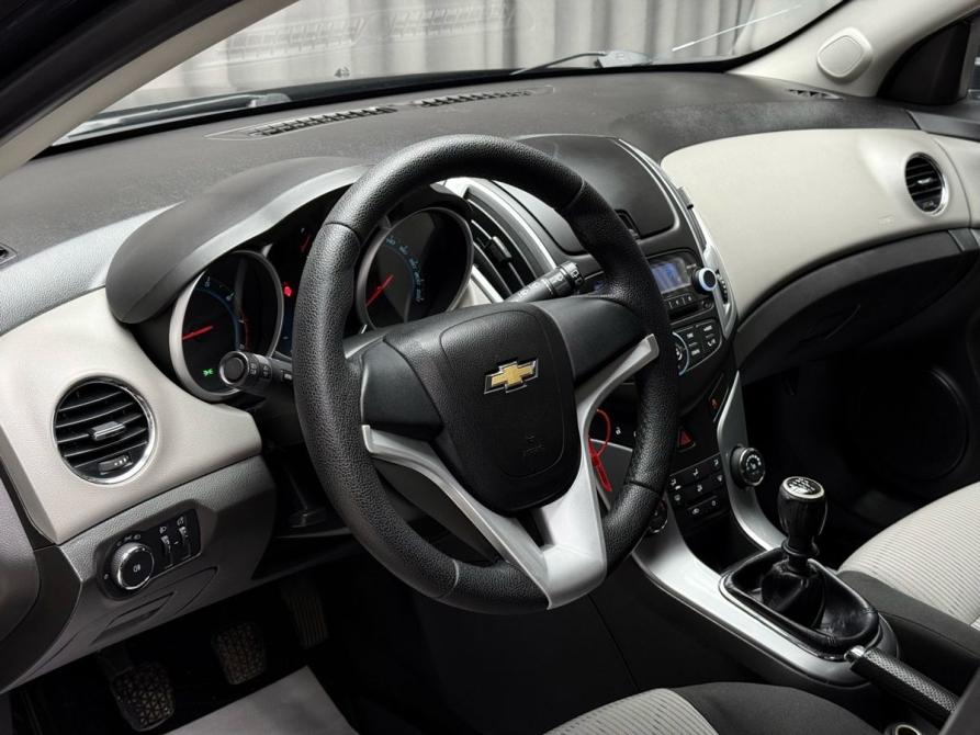 Chevrolet Cruze I Рестайлинг Ижевск  - изображение 9
