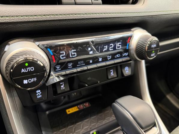 Toyota RAV4 V (XA50) с пробегом 2025 года, цена 4 090 000 рублей, 45 км, внедорожник, Автокод Объявления